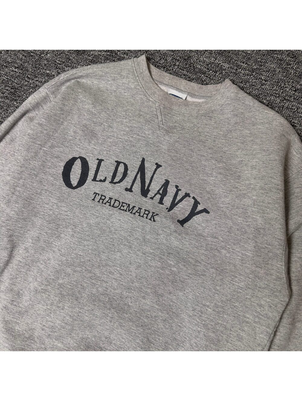 Old Navy Trademark Graphic Crewneck Sweatshirt S Gray